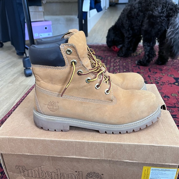 Timberland Boots - Picture 1 of 8